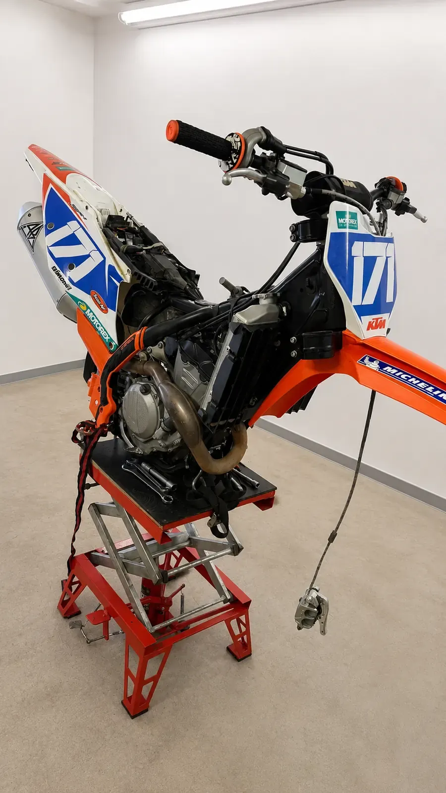 Enduro servis