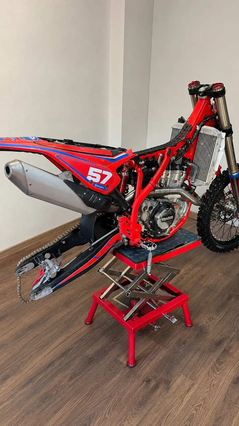 Servis motocyklů